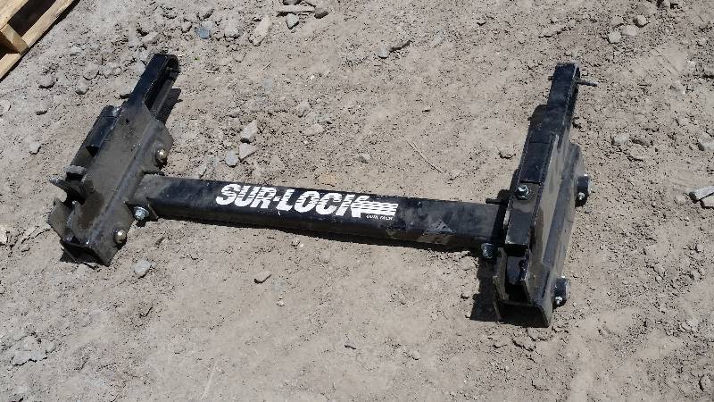 lot 17 image: New Unused Sur-Lock Tractor Loader Quick-Attach