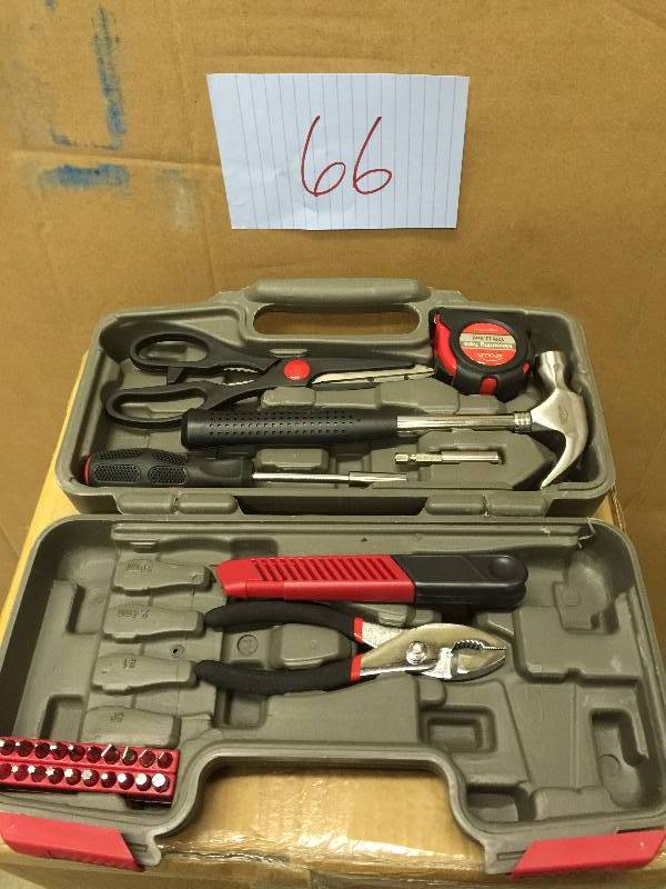lot 66 image: Homeowners Tool Set