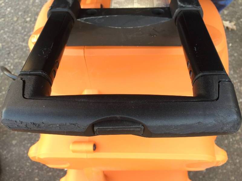 lot 6 image: RIDGID 1625 CFM Air Mover  used in like new conditions