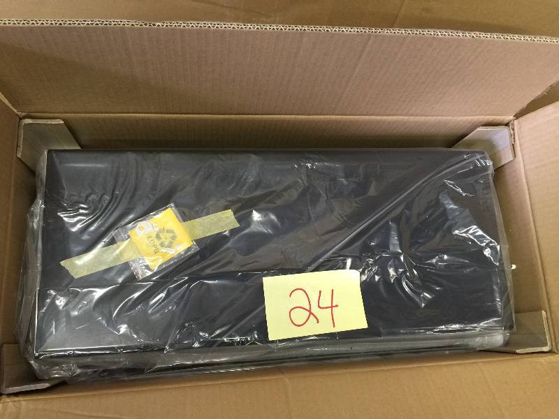 lot 24 image: Stanley Tool StorageFittings & Kits 24 in. 8-Drawer Tool new