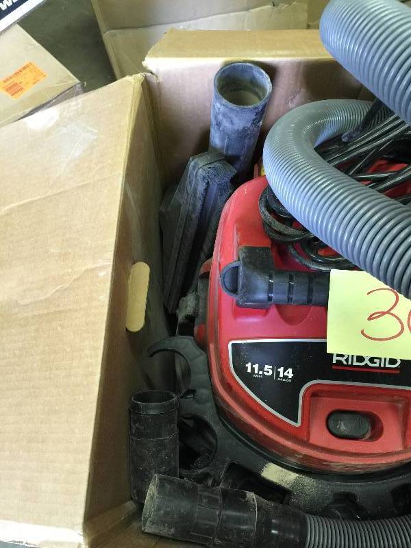 lot 30 image: Ridgid 14-Gal. HEPA WetDry Vacuum used working conditions
