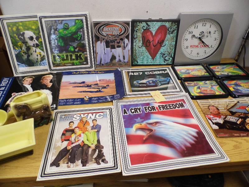 Wall Hangings & Pottery