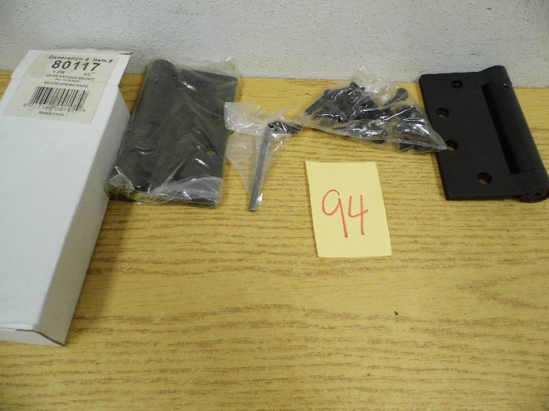 25 Pair of Self Closing Hinges