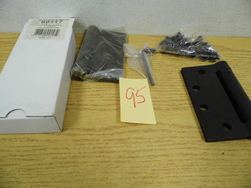 24 Pair of Self Closing Hinges