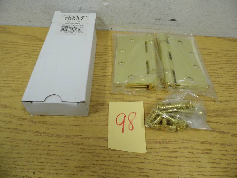 25 Pair of Self Closing Hinges