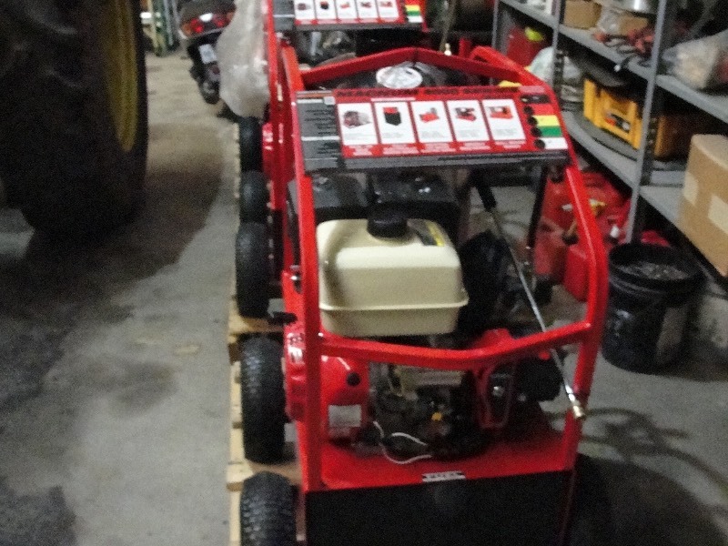 Magnum Gold Hot Water Pressure Washer