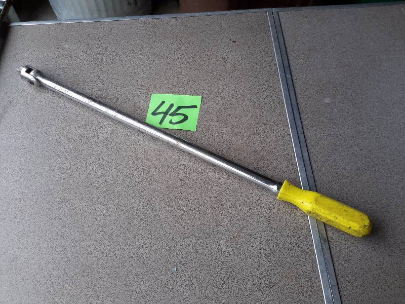 MAC, 12 in drive, 24in Breaker Bar