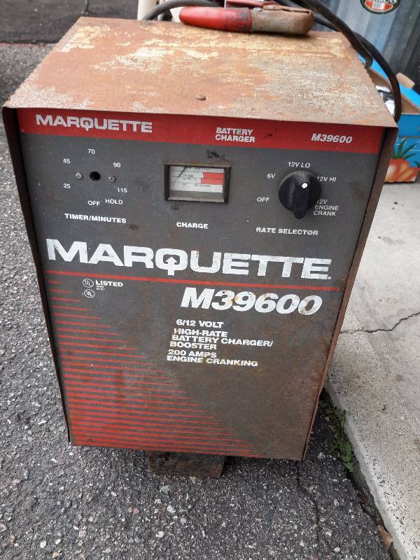 Marquette, M39600 612 Volt Battery Charger