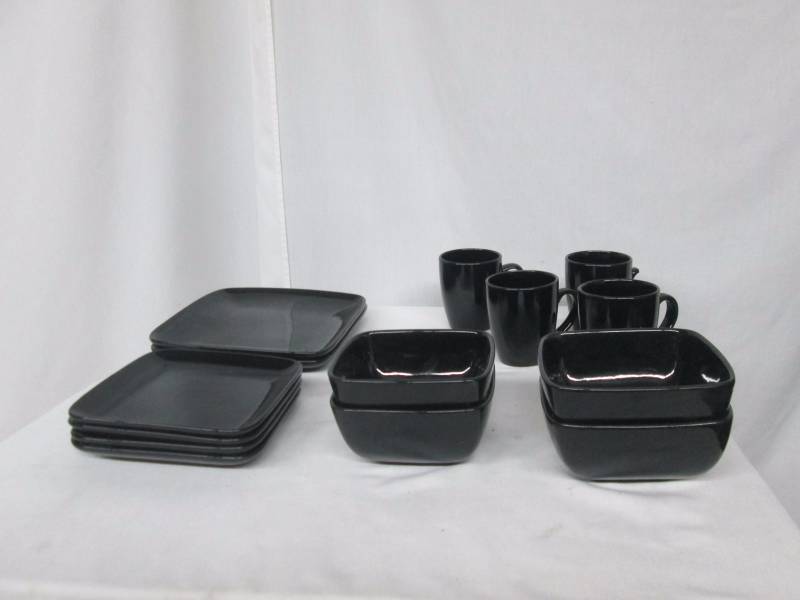 Alcove Square 16-pc. Stoneware Dinnerware Set