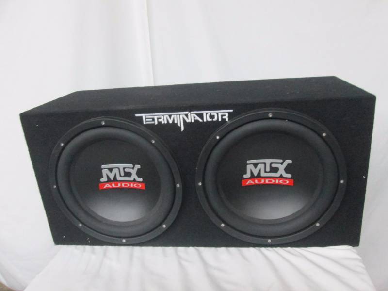 MTX Terminator 1200 Watt Dual Subwoofer Enclosure