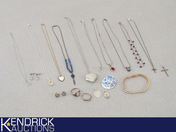Lot of Sterling Sliver .925 Jewelry (2.8 oz TW)