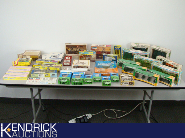 Large Lot of New HO Scale Train Houses, Models, Scenery, etc.