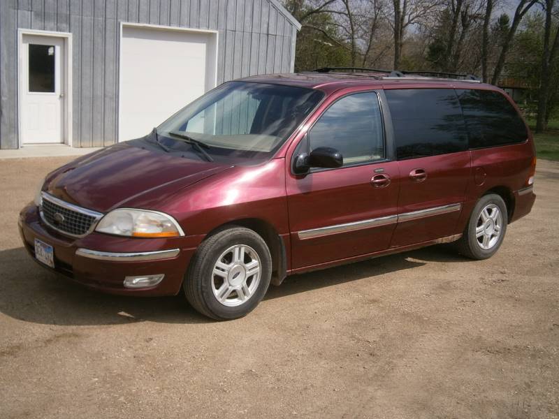 lot 1 image: 2001 Ford Windstar SE