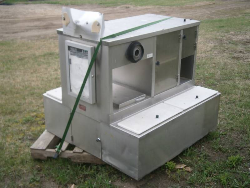 lot 6 image: Concessions & Drink Cart Cooler