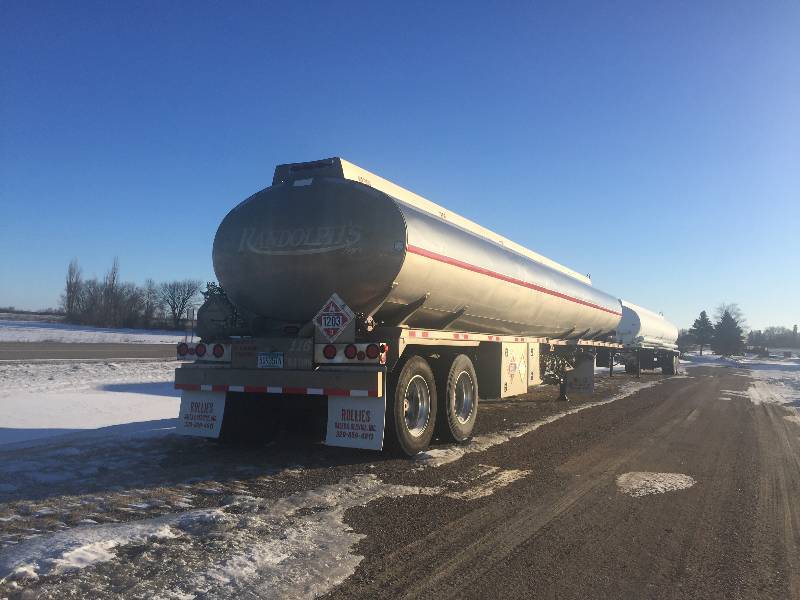 2008 Polar Trailer 9500 gal 4 Compartment