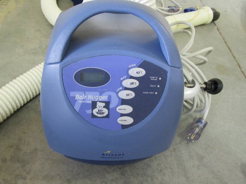 lot 282 image: Bair Hugger 750