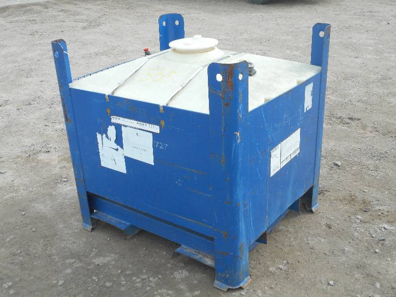 lot 6 image: Heavy Duty Commercial Steel-Framed ...