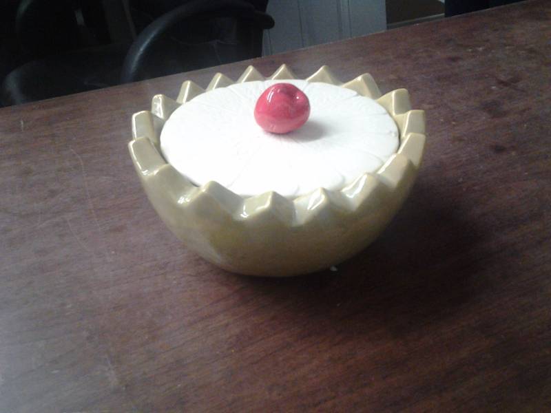 Vintage Pineapple Cookie Jar With Lid