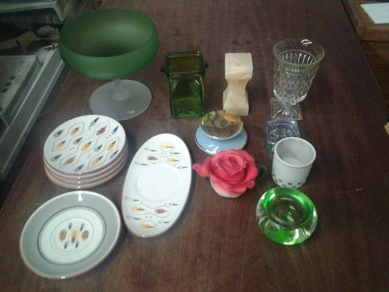 Assorted Stangl Pottery (Amber-Glow Pattern), Misc Glassware
