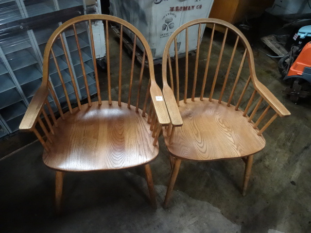 lot 29 image: Chairs