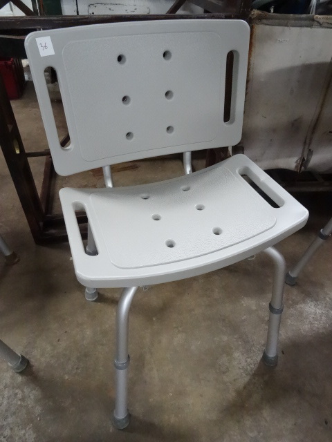 lot 36 image: Shower Chair