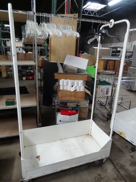 lot 43 image: Clothing Cart
