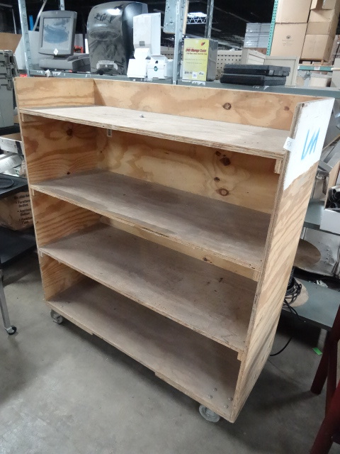lot 55 image: Cart