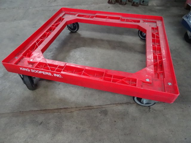 lot 96 image: 4 Wheel Dollies