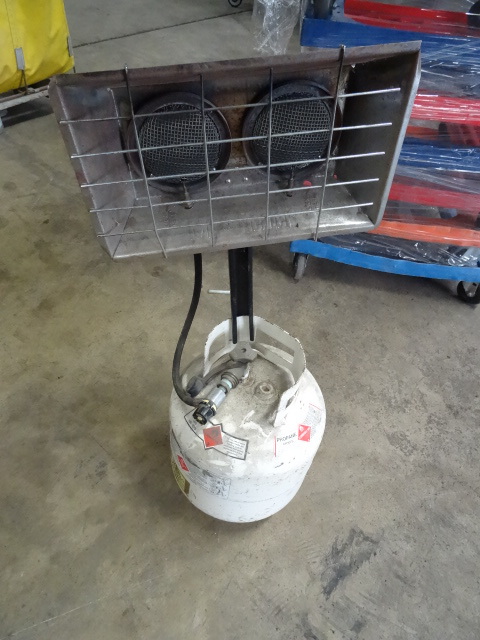 lot 101 image: Propane Heater & Tank