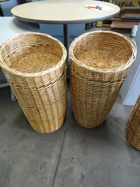 lot 128 image: Wicker Baskets