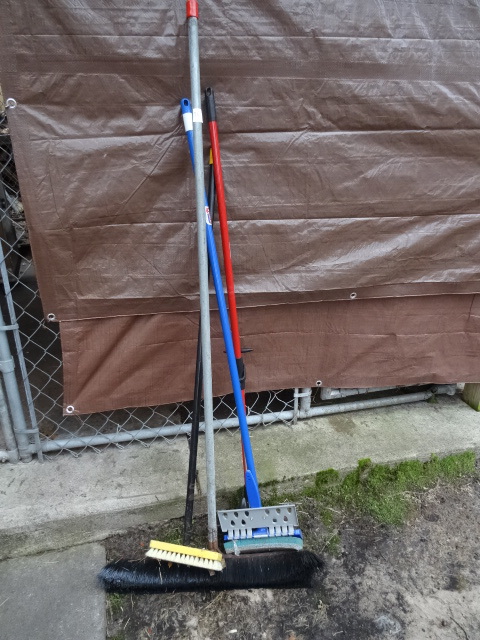 Brooms & Mops