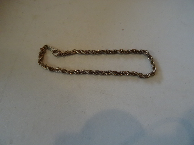 Bracelet