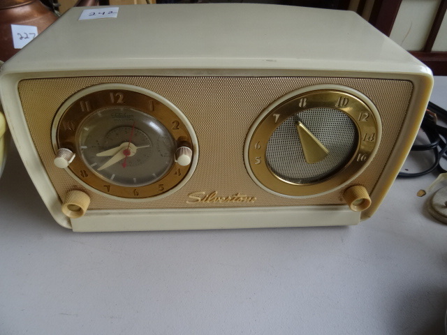Alarm Clock Radio