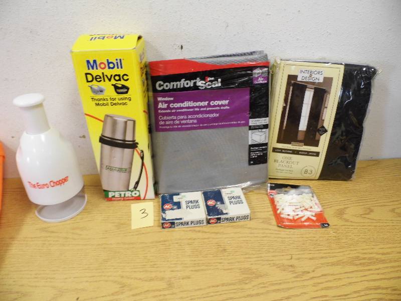 Thermos - AC Cover - Spark Plugs