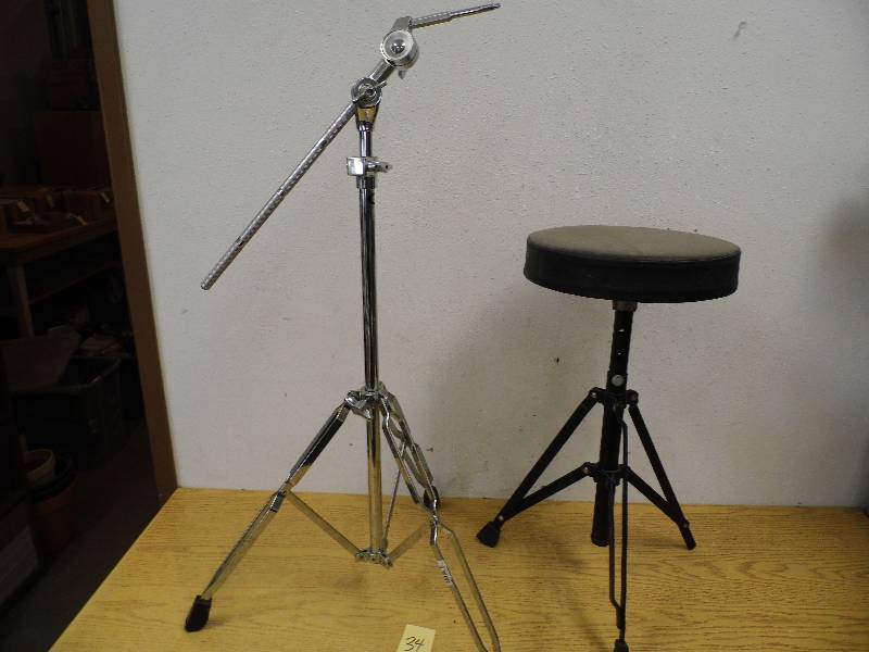 Drum Stand & Stool