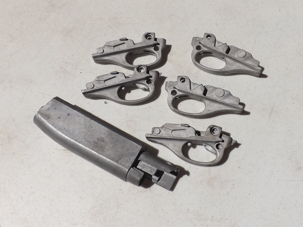 lot 11 image: Lot of Vintage Gun Parts, Molds, etc.