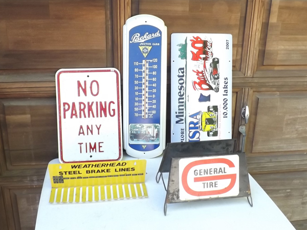lot 26 image: Lot of 5 Vintage etc. Metal Signs etc.