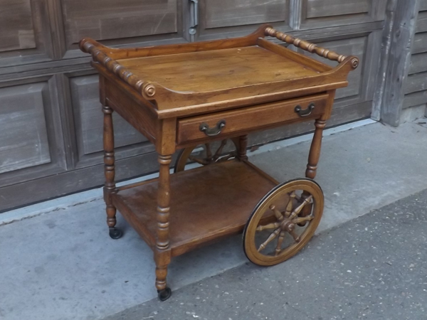 lot 44 image: Vintage Wood Tea Cart