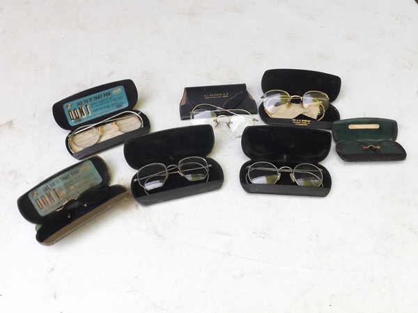 lot 61 image: Lot of 7 Antique Eyeglasses and Cases