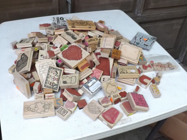 lot 68 image: Lot of 100 Rubber Crafting Stamps