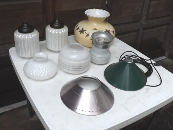 lot 100 image: Lot of 8 Vintage Glass etc. Lamp Shades