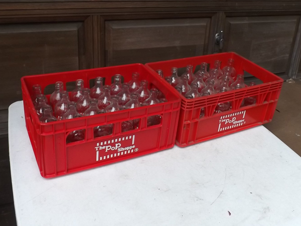 lot 105 image: 2 Vintage Cases of Pop Shoppe Bottles