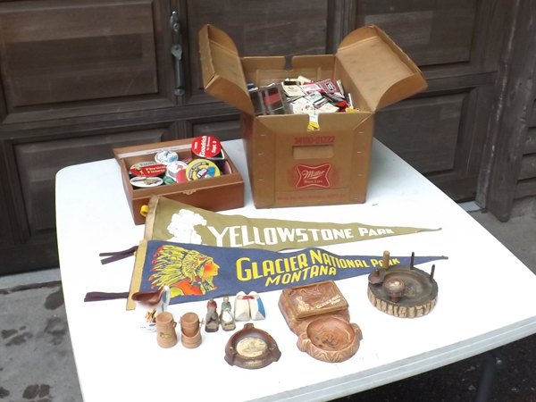lot 108 image: Large Lot of Vintage Collectible Souvenir Matchbooks, Pin Backs, etc.