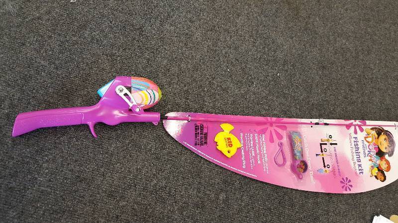 lot 154 image: Dora & Friends Fishing Kit