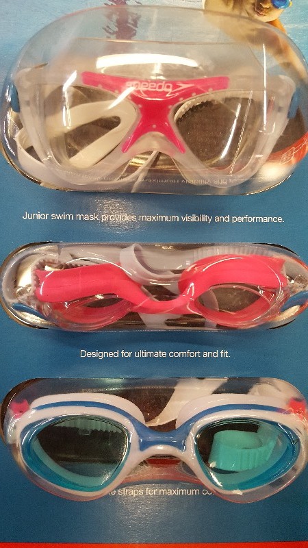 lot 152 image: Speedo Junior Swim Goggles - Set of 3 by Speedo