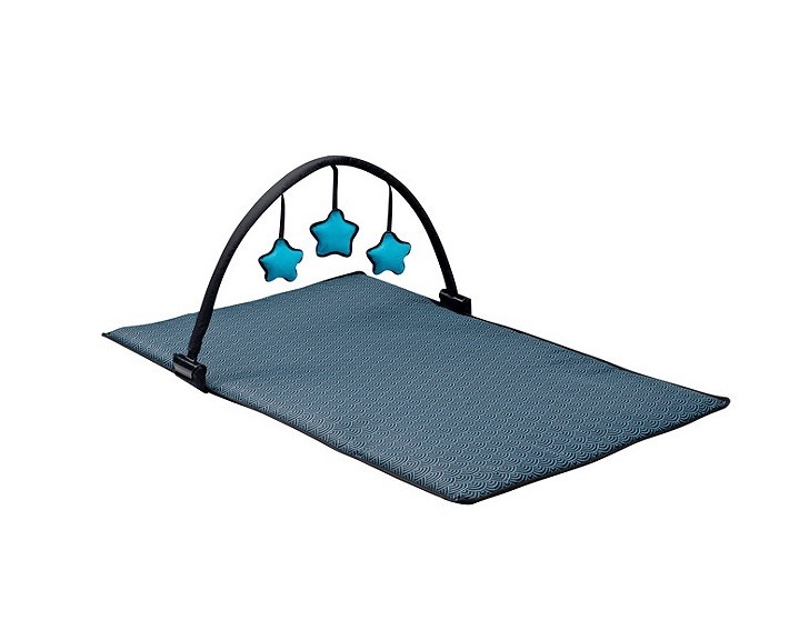 lot 131 image: Evenflo Koi Portable BabySuite 300 BassinetPlay Yard