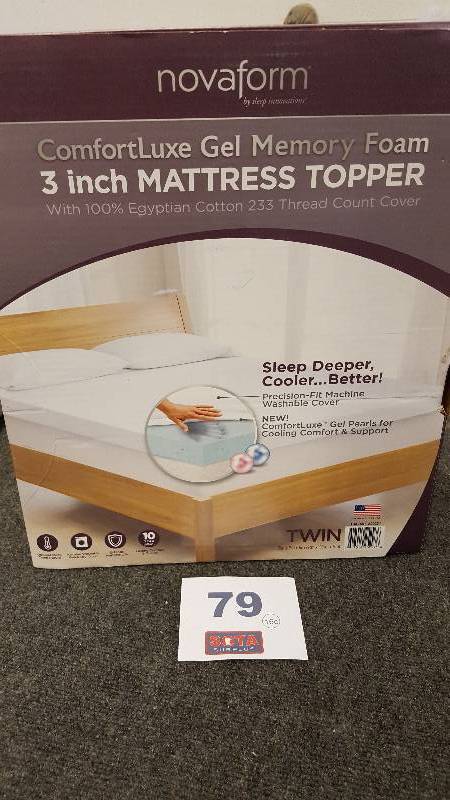 lot 79 image: Novaform ComfortLuxe Gel Memory Foam Mattress Topper Twin