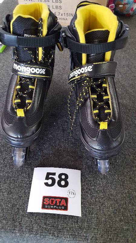 lot 58 image: Boys Mongoose Inline Skates  Large