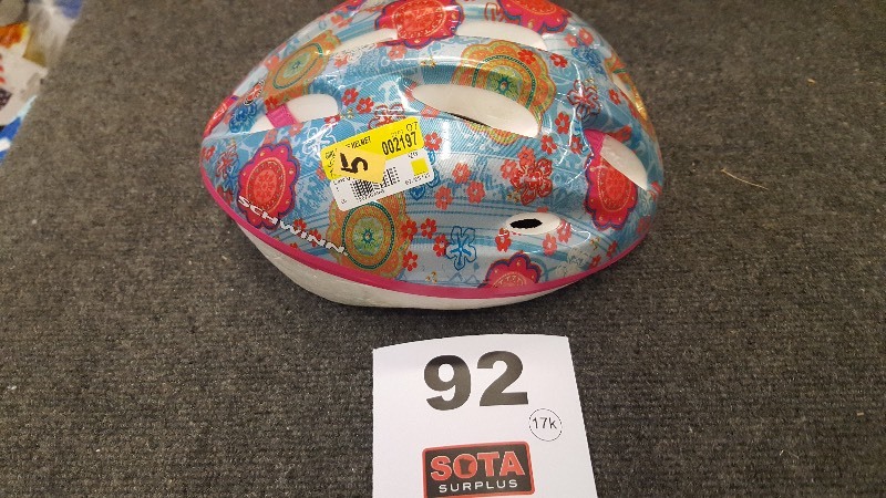 lot 95 image: Schwinn Girls Bike Helmet