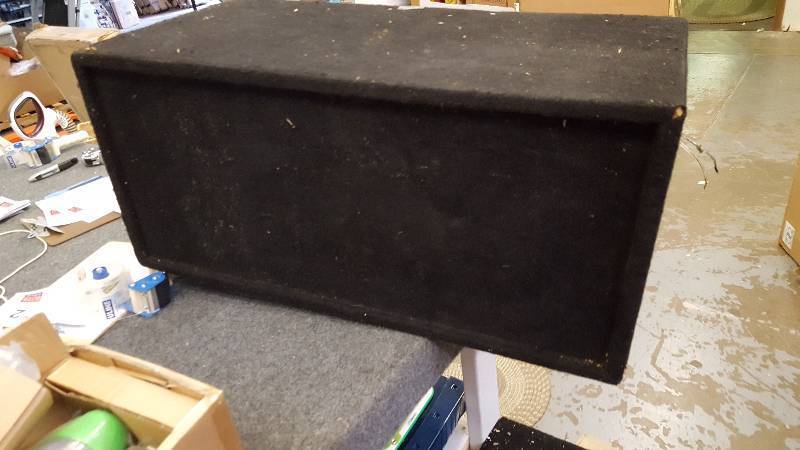 lot 104 image: Subwoofer 2 Hole Box  Black